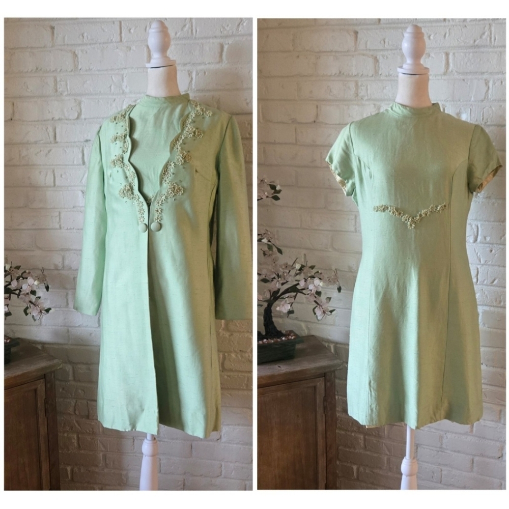 VTG Pale Green Raw Silk 2 Piece Matching Set, Dress + Coat, 4/S